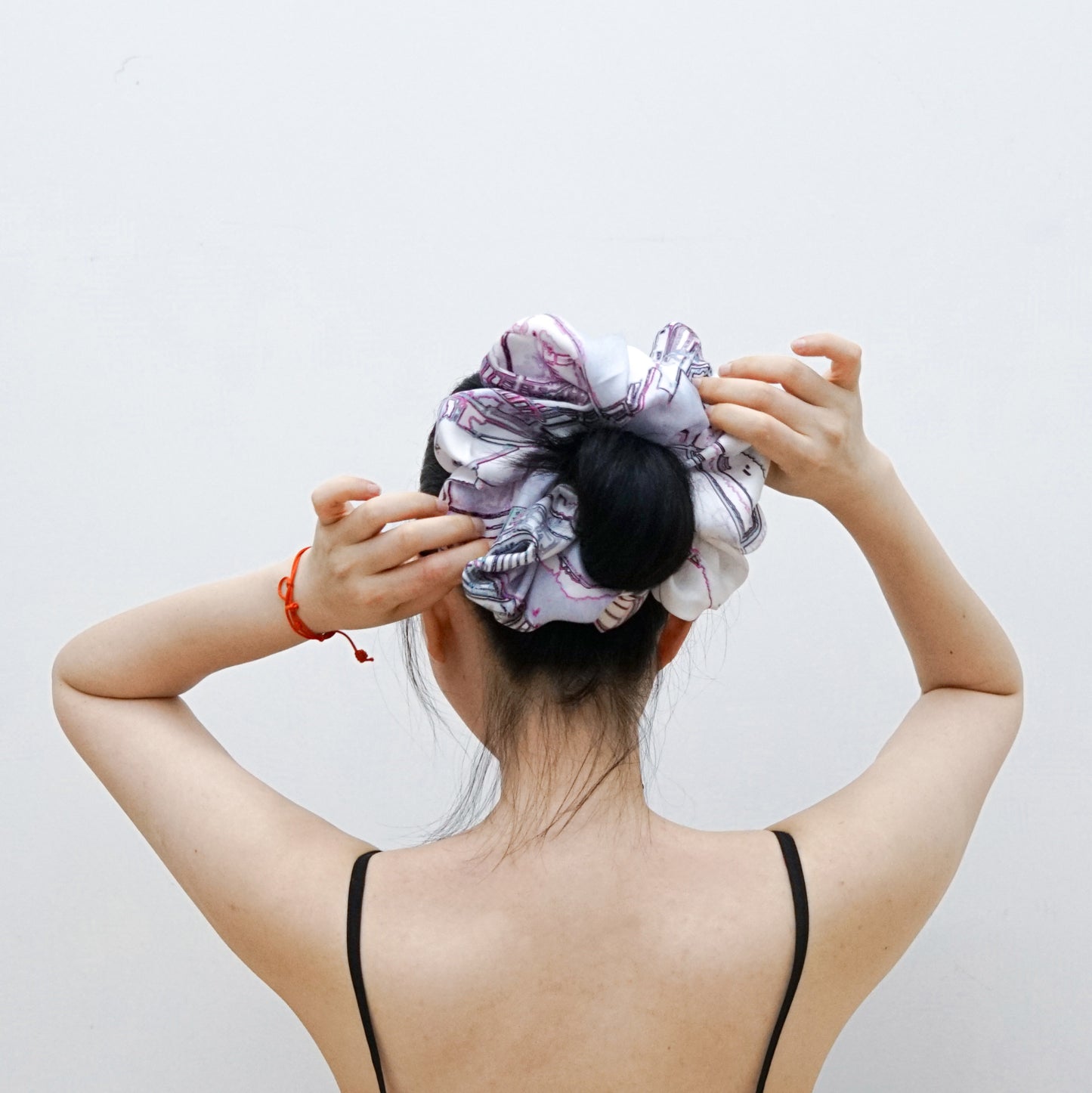 Invisibilis Moveré Premium statement silk scrunchie - Size Ultra Large - Made in Hong Kong - 真絲髮圈 - 香港製造