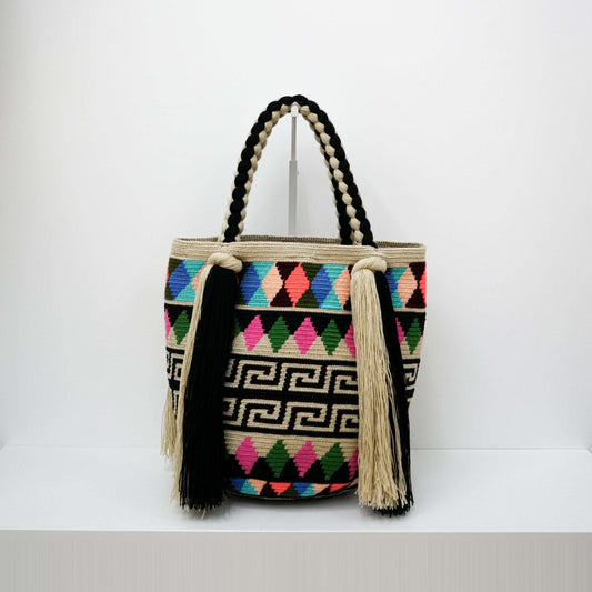 Wayuú Mochila Bag ( Large- One & only)